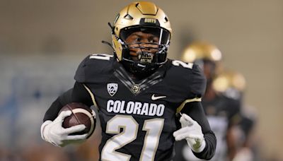 Colorado's Shilo Sanders out at least six months after shoulder surgery, sources say