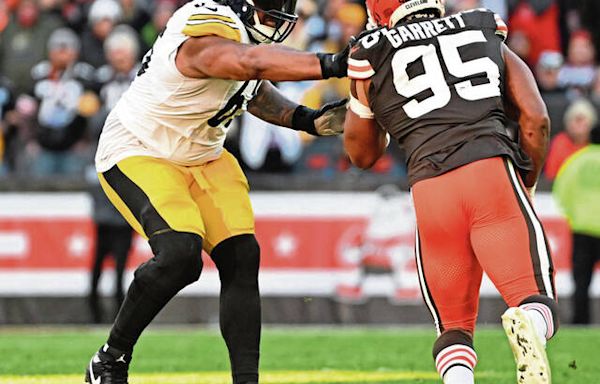 Steelers A to Z: Dan Moore Jr. trying to hold off another challenge to starting left tackle job