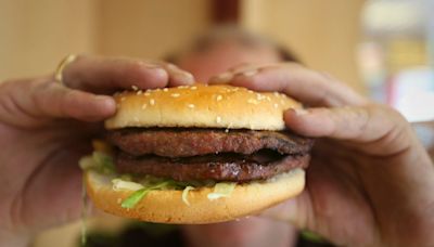 Scientist argues for tobacco-style warnings on ultra-processed foods