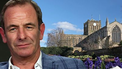 Robson Green's quiet life in charming market town where homes average just £284k