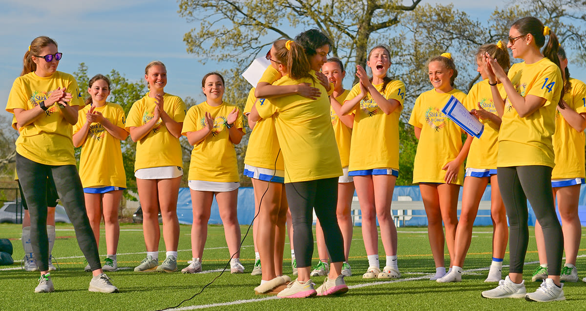 Daily Update: Blue Waves girls lacrosse team ‘sticks it’ to cancer - Riverhead News Review