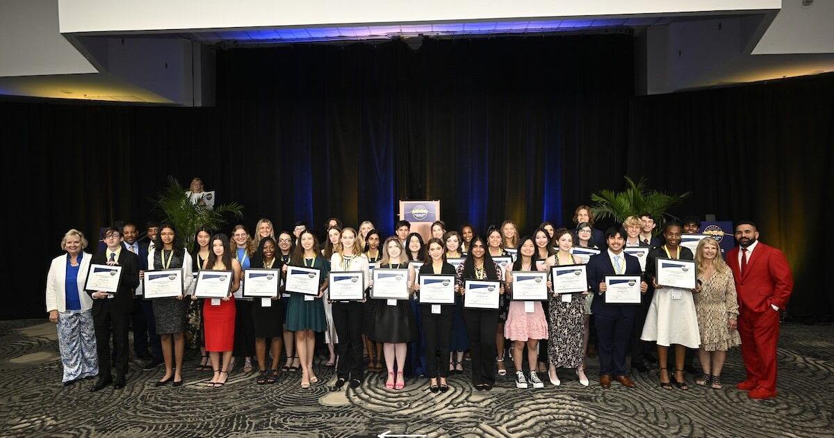 The Florida Department of Education honors top STEM students at 2024 Sunshine State Scholars Conference
