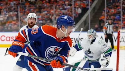 Bet the Oilers on the puck line in pivotal Game 5 matchup with the Canucks