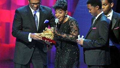 Anita Baker cancels Atlanta concert minutes before showtime