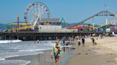 15,000-gallon sewage leak triggers closures at two L.A. County beaches