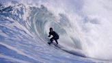 Los cursos de verano de la Universidad de Oviedo llegan a Rodiles con clases de surf