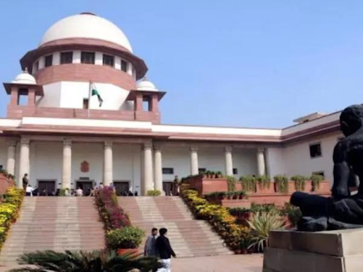 Supreme Court seeks to bring order into West Bengal jobs case chaos | India News - Times of India