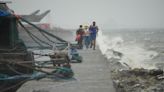 Fuerte tifón azota noreste de Filipinas; miles son evacuados