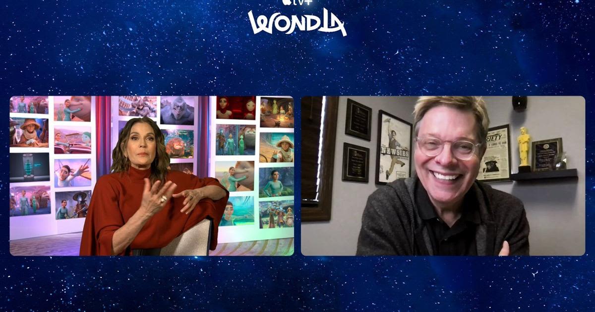 Bruce Miller speaks with WondLa star Terri Hatcher
