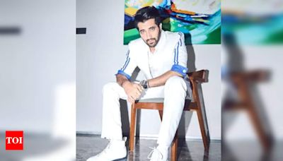 Akshay Oberoi: 'Pizza' marked my journey into the horror genre | Hindi Movie News - Times of India
