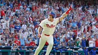 Phillies beat the Mets on J.T. Realmuto’s RBI single in the ninth; magic number is down to six