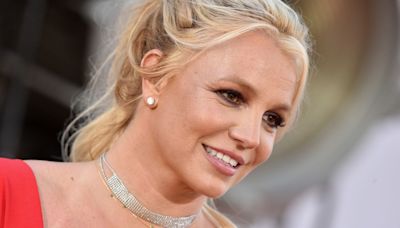 Britney Spears Says "All My Jewelry Was Stolen" In Instagram Post