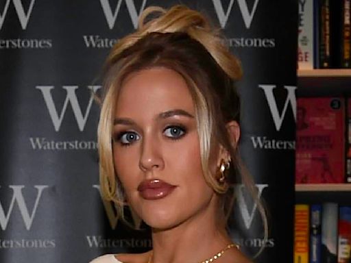 Pregnant Lottie Tomlinson shows off bump after announcing the gender