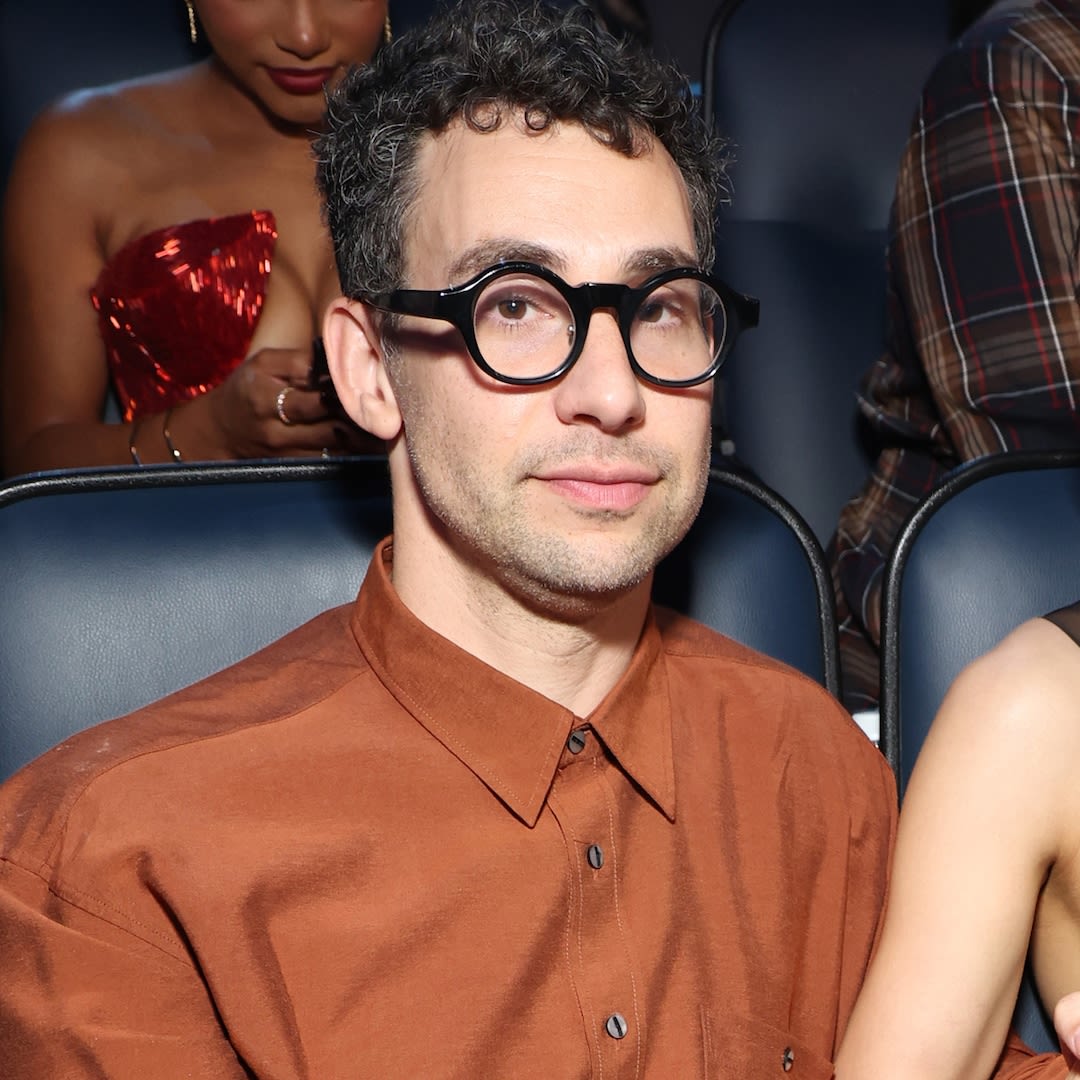 Jack Antonoff Has Pitch Perfect Response to Rumor He Put in Earplugs During Katy Perry’s VMAs Performance - E! Online