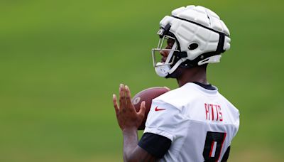 Falcons training camp: Kyle Pitts dominates first padded practice