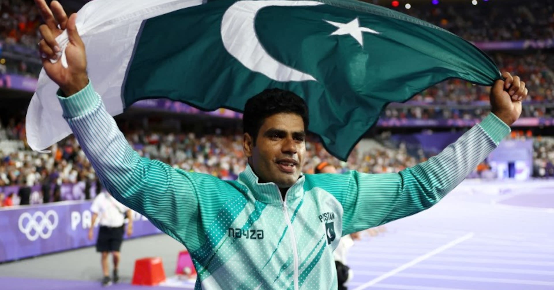 Athletics-Gold medallist Nadeem brings Pakistan's first medal home to hero's welcome