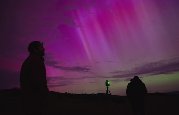 Where and How to Watch the Northern Lights in the U.S. Tonight