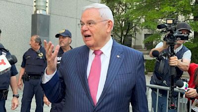 New Jersey businessman testifies he promised up to $250,000 in bribes for Sen. Bob Menendez's help