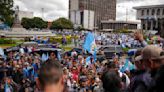 Guatemala conmemora los 79 años de sus primeras elecciones democráticas en medio de protestas