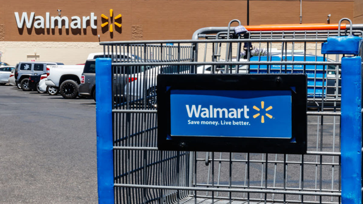 Walmart Is Selling a 'Beautiful' Mirrored Vanity That's So Similar to a Designer Style More Than 4x the Price