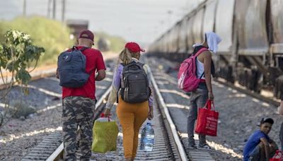 Crece el miedo de migrantes a crimen organizado tras masacre en Ciudad Juárez