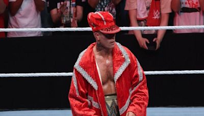 Cody Rhodes Gifted His Father Dusty Rhodes’ Robe At WWE Live Event In Japan