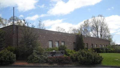 Linen service company buys East Haven warehouse for relocation, expansion