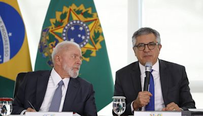 Lula determinou que todos os ministros cumpram meta fiscal, diz Padilha