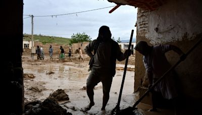 Afghanistan floods kill 300 people and destroy 1,000 homes, says UN