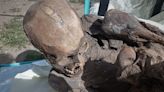 Hallan una momia prehispánica en la mochila de un repartidor de "delivery" en Perú