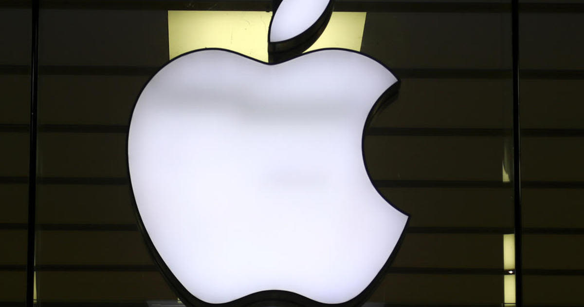 Unionized Apple employees weigh strike at Maryland store