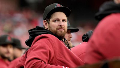 What will trading for pitcher cost Cardinals? Prices they charged last year offer hints