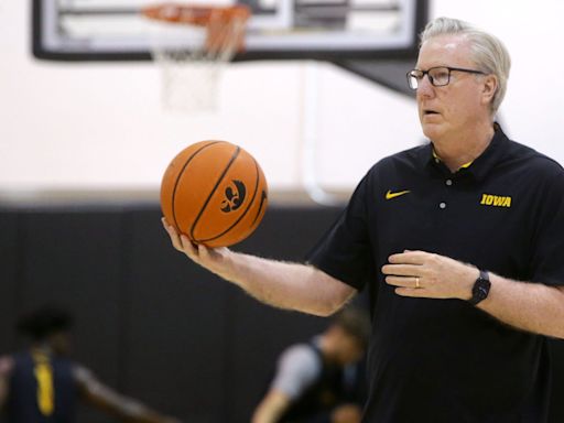 Iowa coach Fran McCaffery: Owen Freeman is 'playing at an incredibly high level right now'