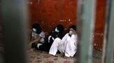 Familiares de las hermanas asesinadas en Pakistán serán interrogados 5 días más