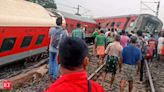 Mumbai-Howrah train accident: 2 dead, 18 coaches derail in Jharkhand - ​Mumbai-Howrah train accident​