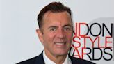 Dragons’ Den star Duncan Bannatyne sparks concern as wife posts pic of him in hospital