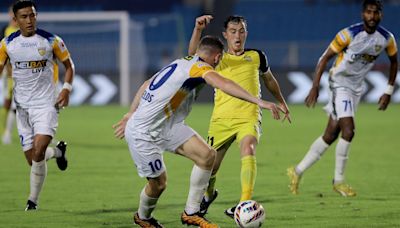 ISL 2024-25: 10-man Hyderabad earn first point of season after hard-fought 0-0 draw against Chennaiyin FC