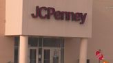 Thousands of dollars of jewelry stolen from Chicago JCPenney store