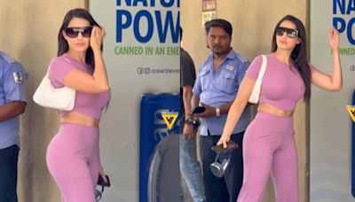 Sexy Video! Nora Fatehi Flaunts Her Curves In Purple Crop Top, Hot Video Goes Viral; Watch - News18