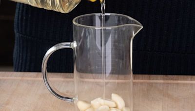 Stop chopping cloves every meal and make your own garlic oil instead
