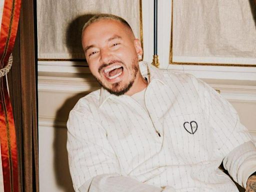 Fanáticas se encontraron a J Balvin en la calle y no lo reconocieron; casi muestra cédula