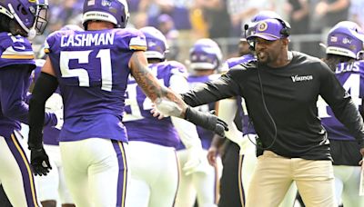 New-look Brian Flores defense perplexes 49ers, alters our expectations for Vikings