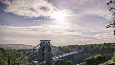 Clifton Suspension Bridge closed in both directions