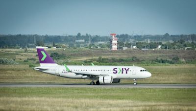 Sky Airline declara interés a gobierno de Milei de volar dentro de Argentina - La Tercera