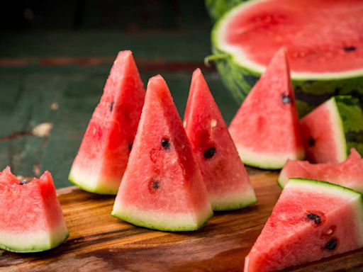 Here's Exactly What Happens to Your Body When You Eat Watermelon Every Day