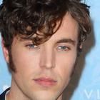 Tom Hughes (actor)