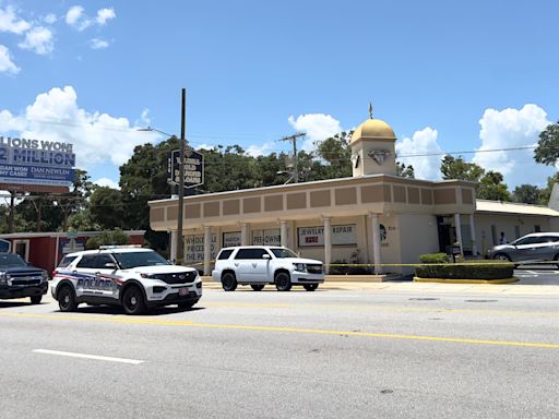 Volusia Gold & Diamond employee shot dead by suspect who is then shot by another employee