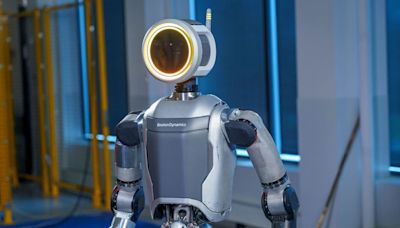 Electric humanoid robot poised to shake up the job market