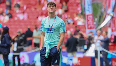 Leeds United expecting to announce homegrown talent's imminent transfer exit