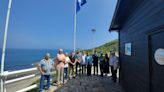 Castrillón luce su compromiso ambiental con 3 banderas azules en menos de 500 metros